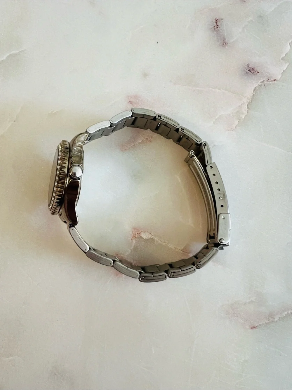 Roxy Vintage Women's Stainless Steel Crystal Bezel Watch - Black Dial Date RX101